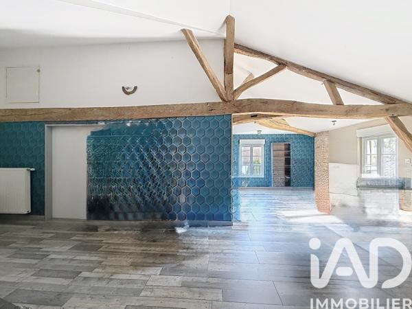 Maison à vendre 6 pièces 195 m² Saint-Mard-sur-le-Mont