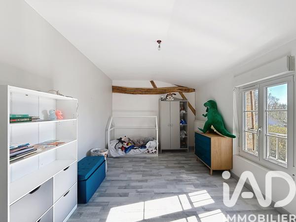 Maison à vendre 6 pièces 195 m² Saint-Mard-sur-le-Mont