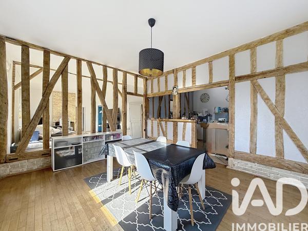 Maison à vendre 6 pièces 195 m² Saint-Mard-sur-le-Mont