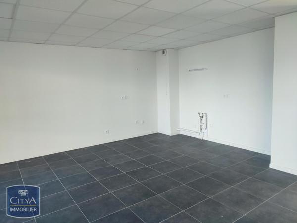 Local commercial à vendre 105m²