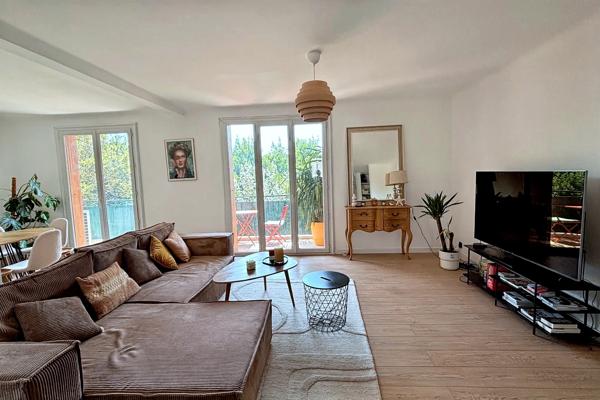 Appartement
         4 pièces
        - 96 m² 145 000 € *