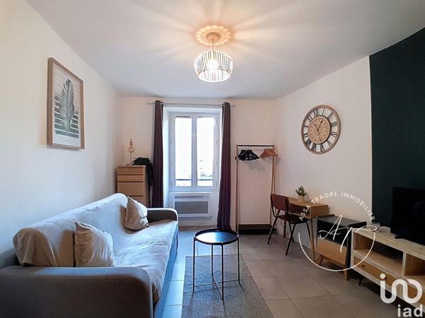 Location appartement 1 pièce 22 m² Corbeil-Essonnes