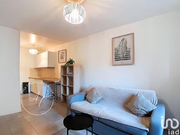 Location appartement 1 pièce 22 m² Corbeil-Essonnes