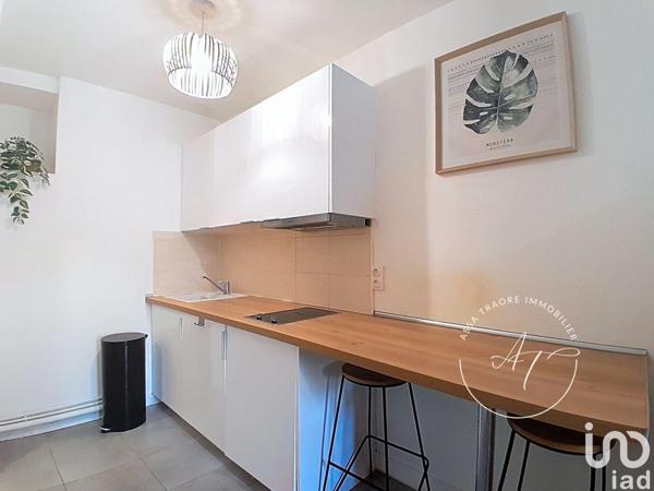 Location appartement 1 pièce 22 m² Corbeil-Essonnes