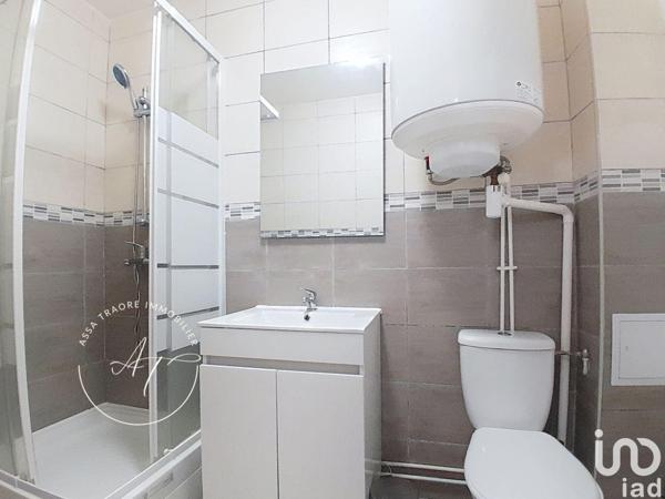 Location appartement 1 pièce 22 m² Corbeil-Essonnes