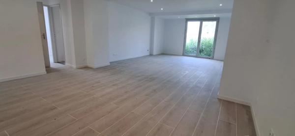 Maison à vendre 5 pièces SAINT QUENTIN (02) plain pied, garage, jardin