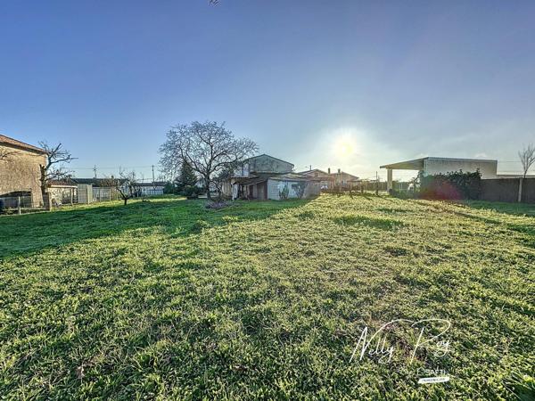 2 Maisons sur beau terrain