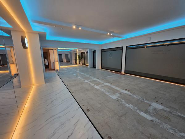 Antibes (06160) MURS COMMERCIAUX - ANTIBES / JUAN-LES-PINS - 123 m² MODULABLES - PROXIMITE IMMEDIATE PLAGES - RESTAURANTS