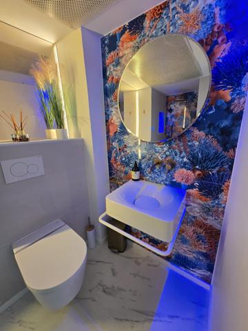 Antibes (06160) MURS COMMERCIAUX - ANTIBES / JUAN-LES-PINS - 123 m² MODULABLES - PROXIMITE IMMEDIATE PLAGES - RESTAURANTS