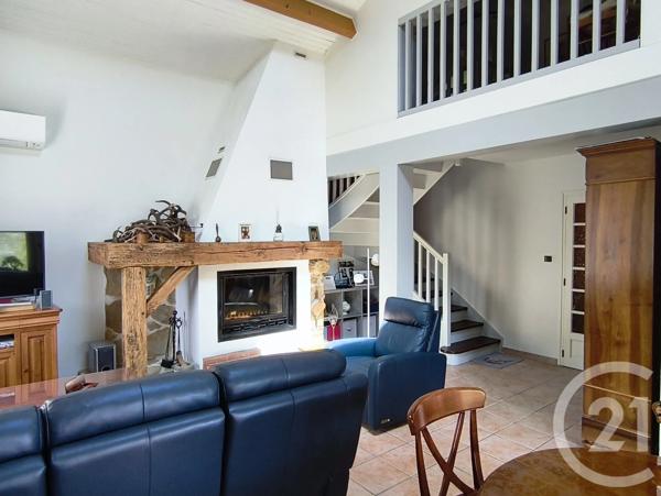 Maison à vendre  6 pièces - 132 m 2   ST PIERRE DE RIVIERE  - 09