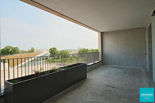 Appartement 4 pièces avec Loggia et Parking