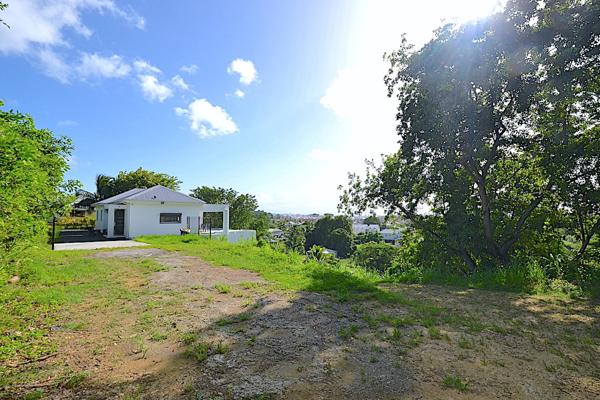 Les Abymes (97139) Villa neuve T4 piscine Dothemare