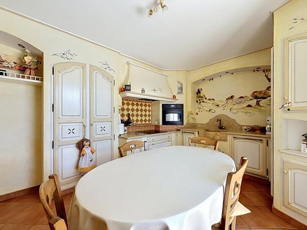 Maison Livron Sur Drome 6 pièce(s) 124 m2