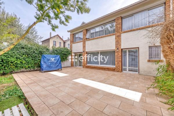 Maison 6 pièces - 130 m² Bien prestige