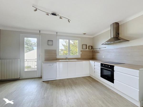Maison à vendre 218 325 € Les Herbiers 4 p 132 m² DPE C