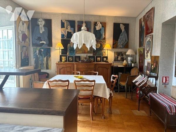 EXCEPTIONNEL  DUPLEX AVEC TERRASSE AU COEUR DE QUIMPER