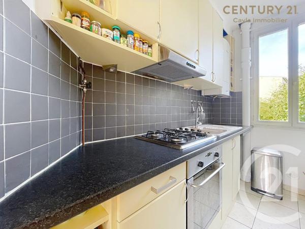 Appartement à vendre  3 pièces - 46,32 m2 SURESNES - 92