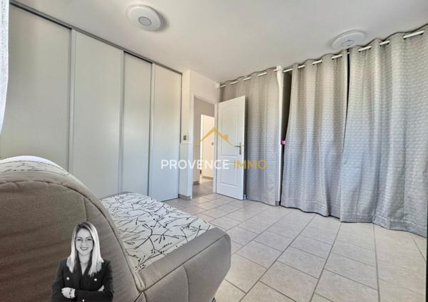 Salon-de-Provence (13300) Villa familiale avec piscine, secteur résidentiel Aires de la Dîme