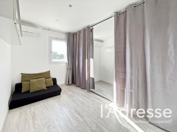 Maison Marseille - 4 pièces - 86 m2 (dont 59,84m2 en loi carrez)
