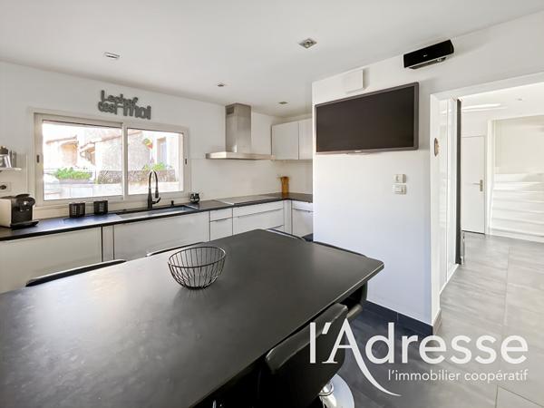 Maison Marseille - 4 pièces - 86 m2 (dont 59,84m2 en loi carrez)