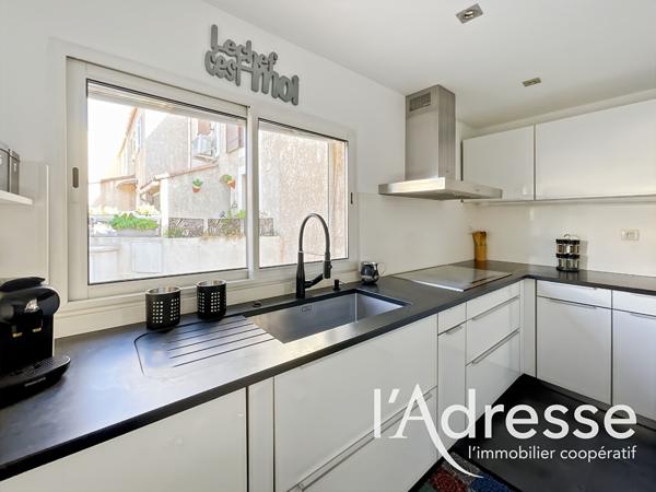 Maison Marseille - 4 pièces - 86 m2 (dont 59,84m2 en loi carrez)
