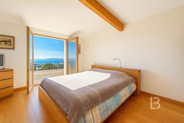 Co-Exclusivité - Villa au Cannet au calme avec vue Mer et Estérel spectaculaire