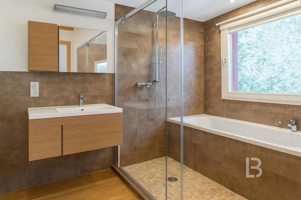 Co-Exclusivité - Villa au Cannet au calme avec vue Mer et Estérel spectaculaire