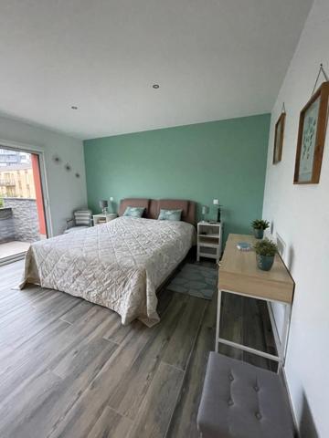 ARRAS (62) - Villa d'architecte contemporaine 6 chambres - Entièrement clôturée et sécurisée - Ascenseur