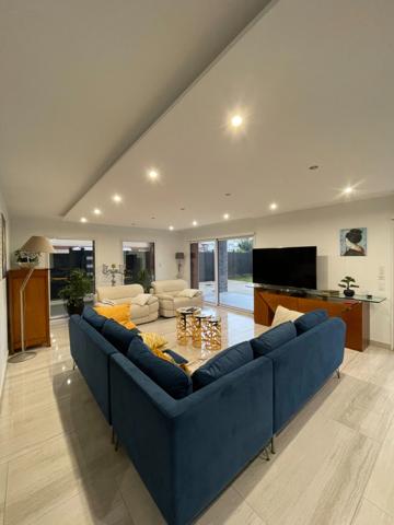 ARRAS (62) - Villa d'architecte contemporaine 6 chambres - Entièrement clôturée et sécurisée - Ascenseur