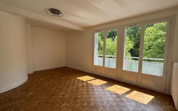 Appartement à louer    4 pièces • 73,39 m2 Toulouse