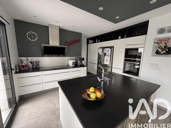 Maison à vendre 5 pièces 165 m² Saint-Aubin-des-Bois