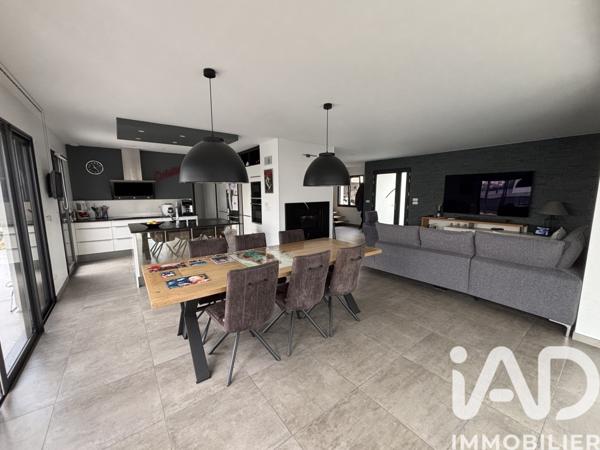 Maison à vendre 5 pièces 165 m² Saint-Aubin-des-Bois