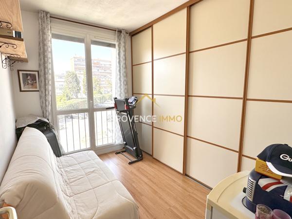 Salon-de-Provence (13300) Salon de Provence – T4 avec clim et isolation 2024 – Résidence sécurisée