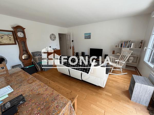 Location Appartement 3 pièces 71.67 m² - 29 RUE DE VERDUN Dainville 62000