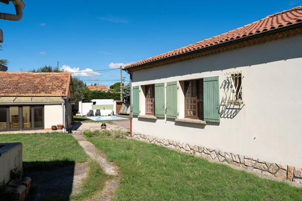 SEPTEMES-LES-VALLONS - Maison 3 habitations sur parcelle de 973m2