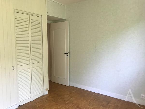 À louer - Appartement 4 pièces de 76,85m2 à AUBERGENVILLE