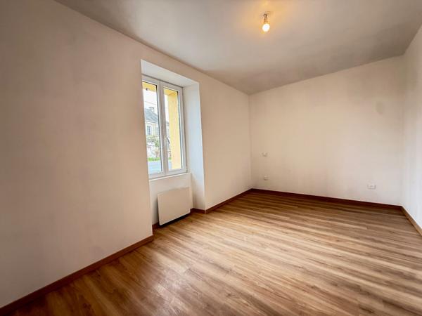 Maison F3 avec garage et jardinet