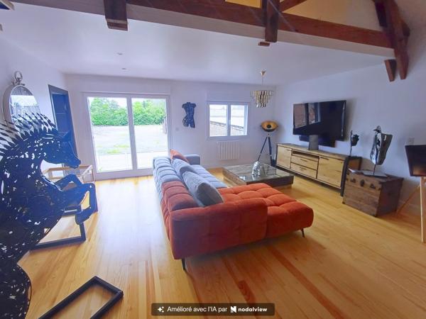 Loft de 152 m² avec pièce de vie de 70 m²
