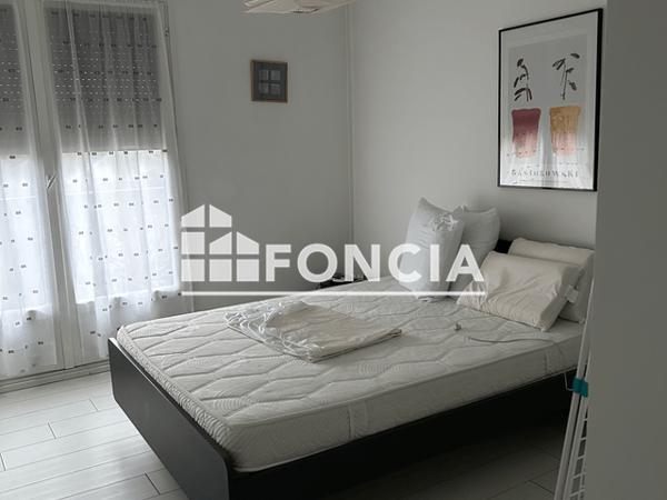 Location Appartement meublé 2 pièces 53.3 m² - RES HAUTE PLANTE Pau 64000