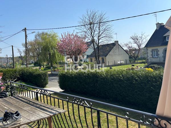 Maison traditionnelle 6 pièces - 132 m2 PLELAN LE PETIT (22)