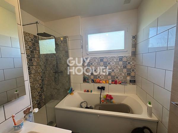 Maison traditionnelle 6 pièces - 132 m2 PLELAN LE PETIT (22)