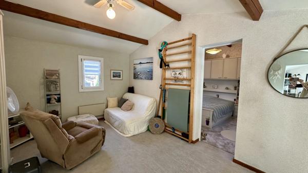 Maison à vendre 6 pièces SAINT JEAN D'ILLAC (33)