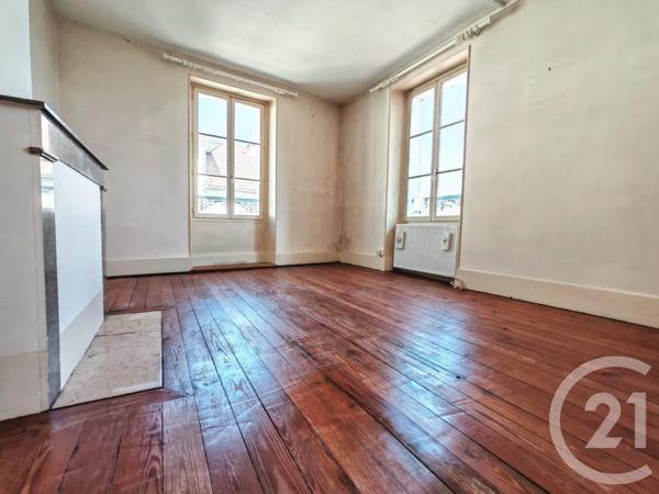 Maison à vendre  5 pièces - 129,06 m 2   BELLEY  - 01