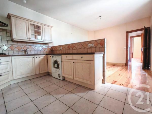 Maison à vendre  5 pièces - 129,06 m 2   BELLEY  - 01