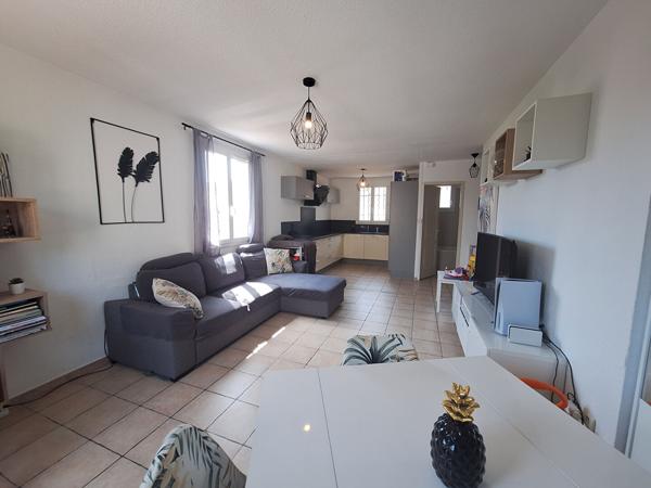 HYERES EST - Maison - 99m² - Garage