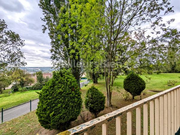 Agréable appartement 4 pièces et balcon