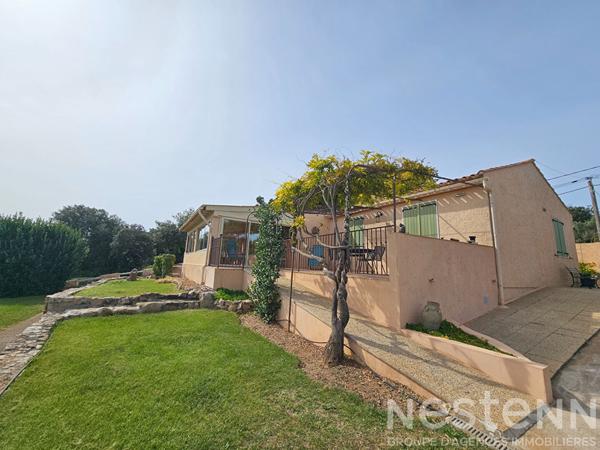 Maison de 146 m2 avec 4 chambres, véranda, garage, piscine et pool house à Saint Maximin la Sainte Baume