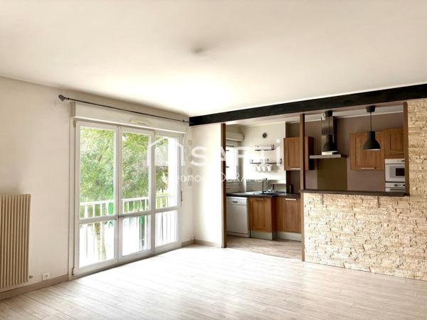 Appartement T3, proche gare toutes commodités