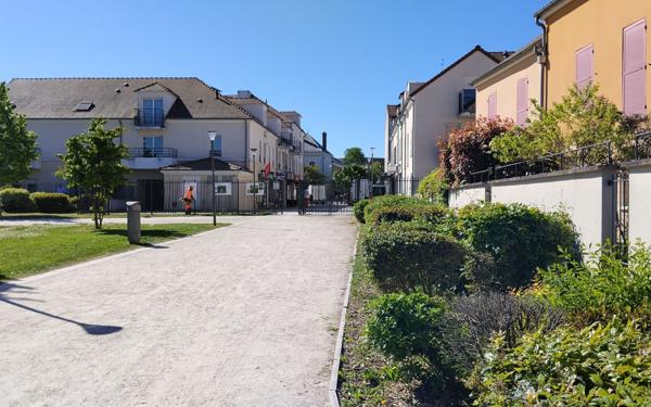 Appartement à vendre    3 pièces • 65 m2 Torcy