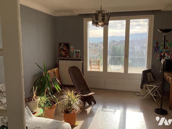 APPARTEMENT T3 AVEC BALCON (LOUÉ)